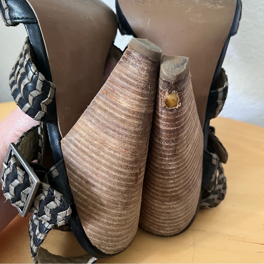 Trouve Heeled Leather Sandal Black Tan Size 10 - Picture 10 of 13